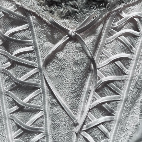 victoria’s secret corset top - Picture 2 of 4